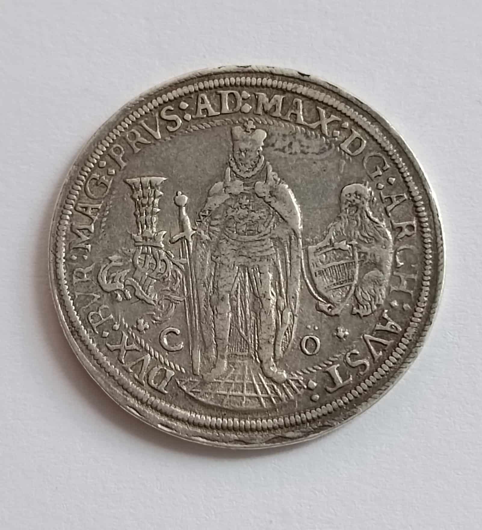 1/2 toliar 1614 Arc. Maximilián III